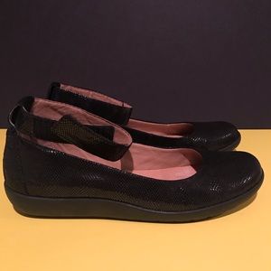 Clark’s Ballerina Flats
